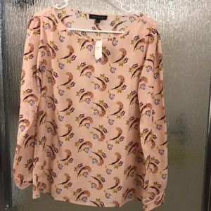 New with tags Banana Republic silky shirt